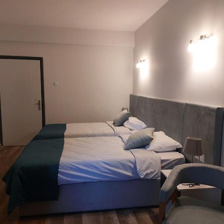Lighthouse Otel Κερύνεια Εξωτερικό φωτογραφία