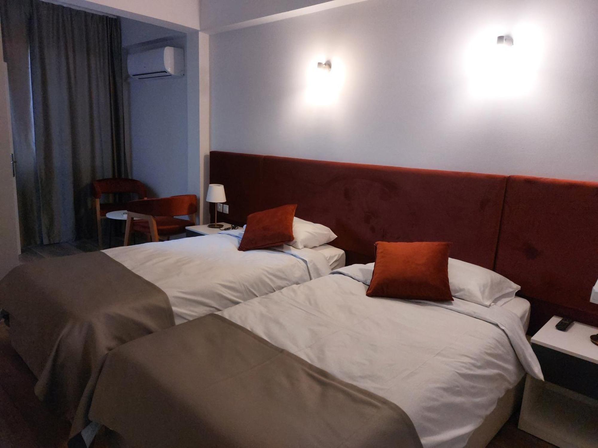Lighthouse Otel Κερύνεια Εξωτερικό φωτογραφία