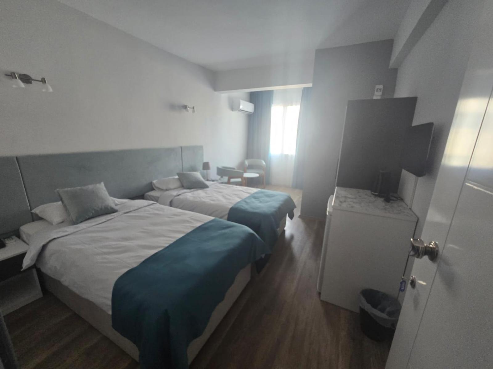 Lighthouse Otel Κερύνεια Εξωτερικό φωτογραφία